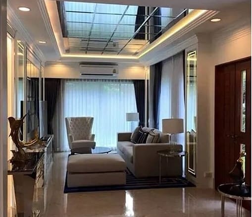 Bangkok Boulevard Rama 9-Srinakarin