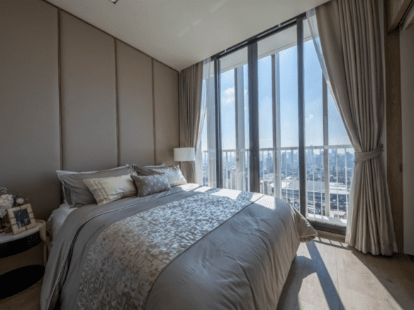 Park Origin Phrom Phong