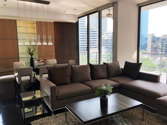 Domus Condominium