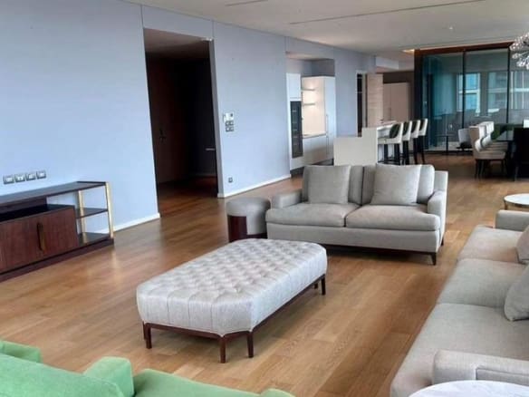 Sindhorn Residence