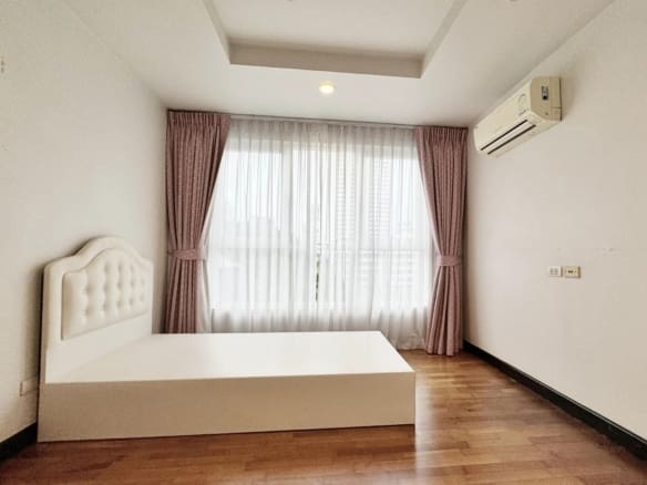 Avenue 61 Condominium