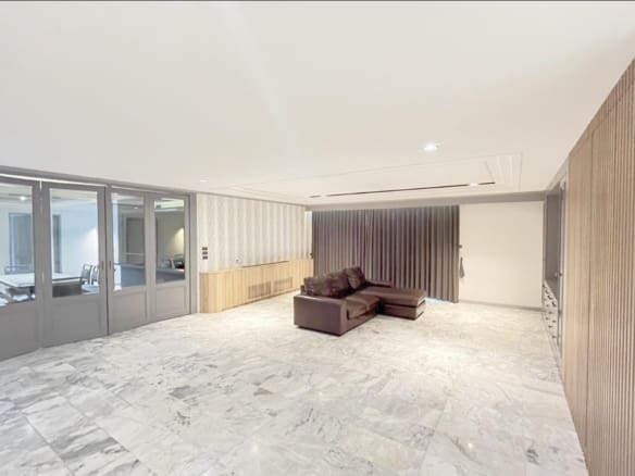 D.S. Tower 1 Sukhumvit 33