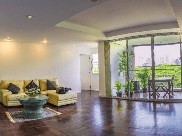 POLO Residence