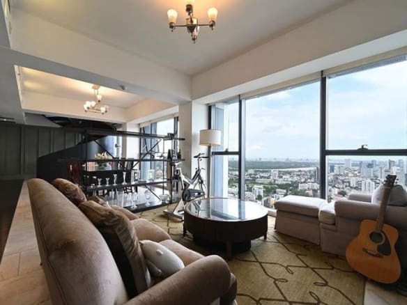 The Met Sathorn
