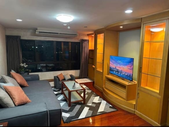 Baan Ploenchit