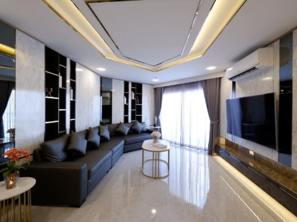 Belle Grand Rama 9