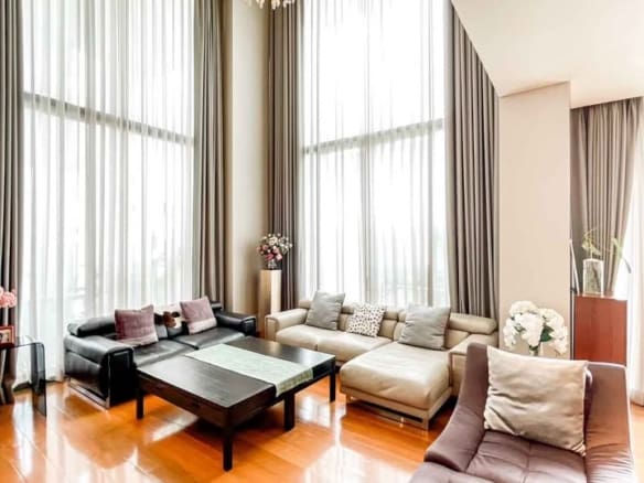 The Sukhothai Residences