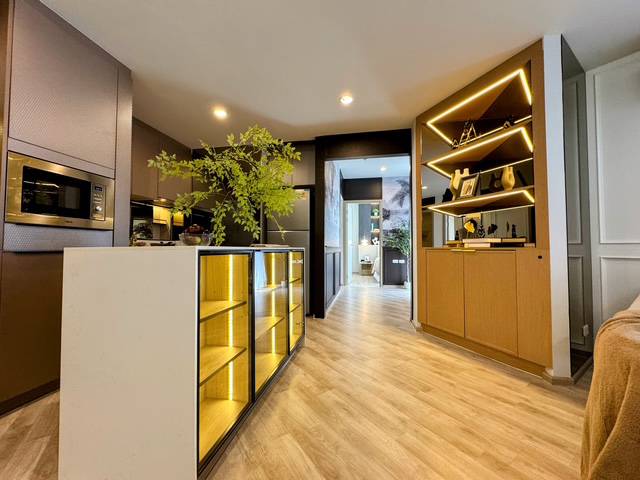IDEO Mobi Sukhumvit Eastpoint
