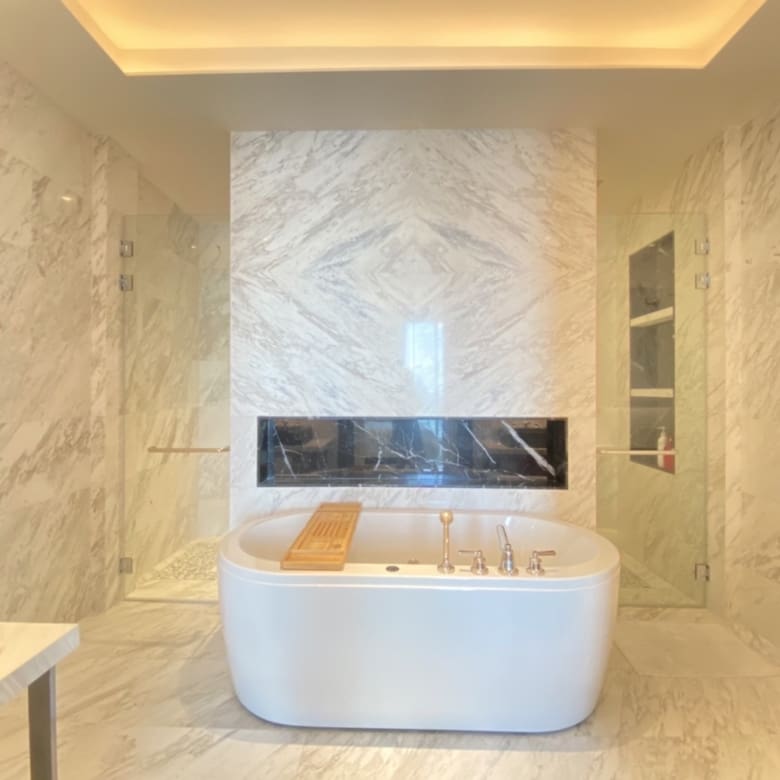 The Residences at Mandarin Oriental