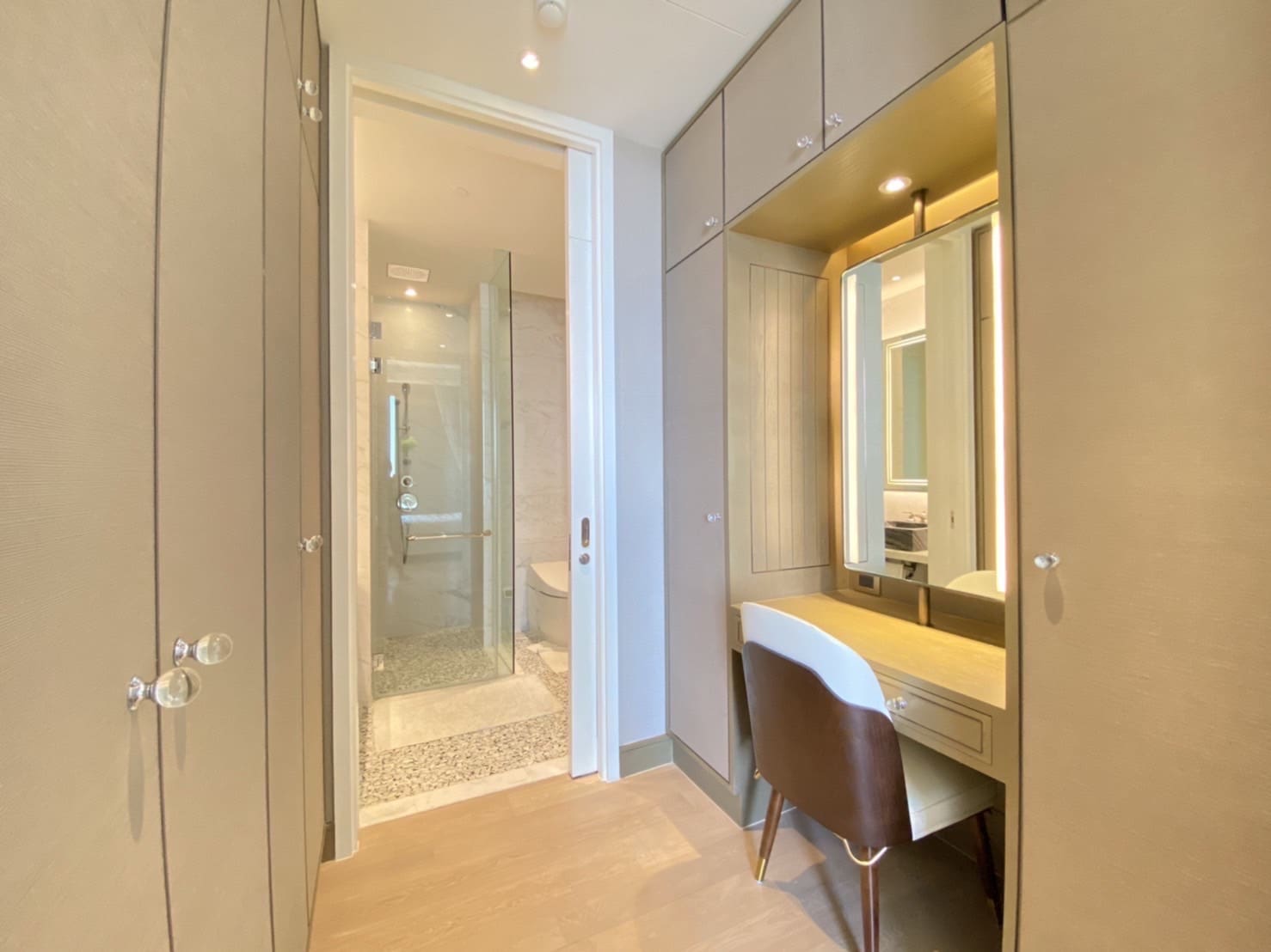 The Residences at Mandarin Oriental