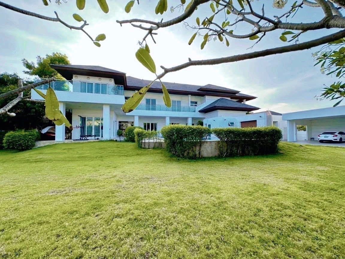 Summit Windmill Golf Club