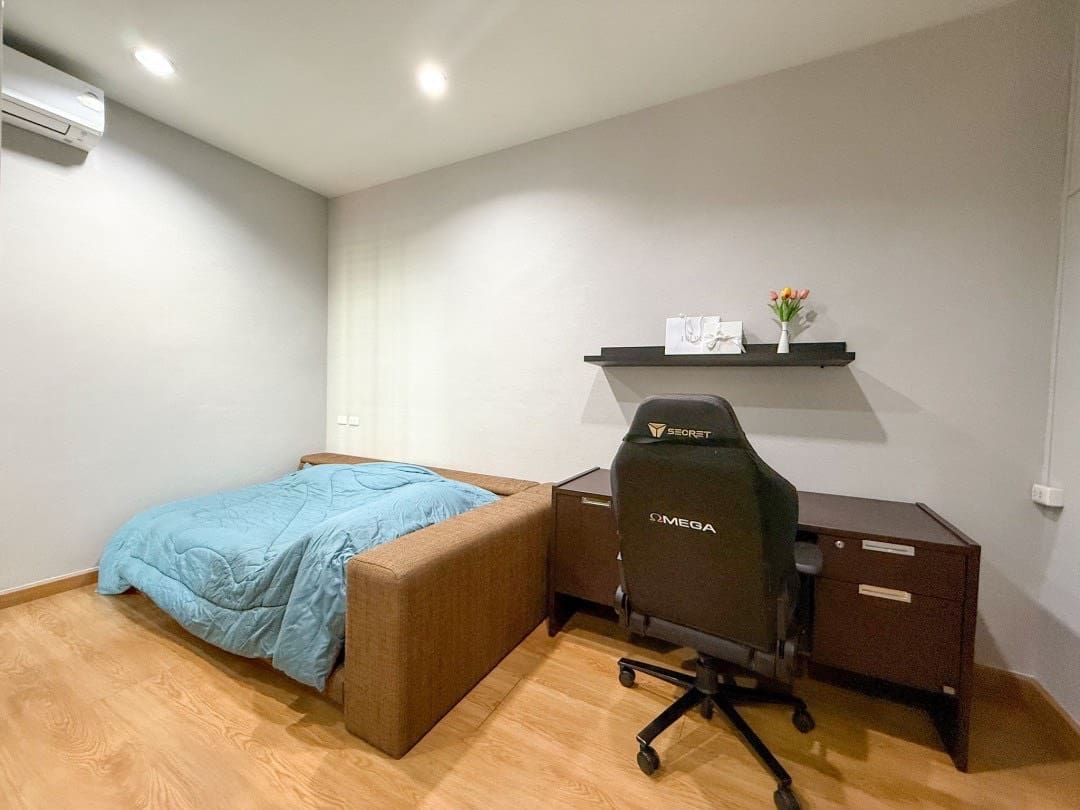 Baan Klang Krung Siam-Pathumwan