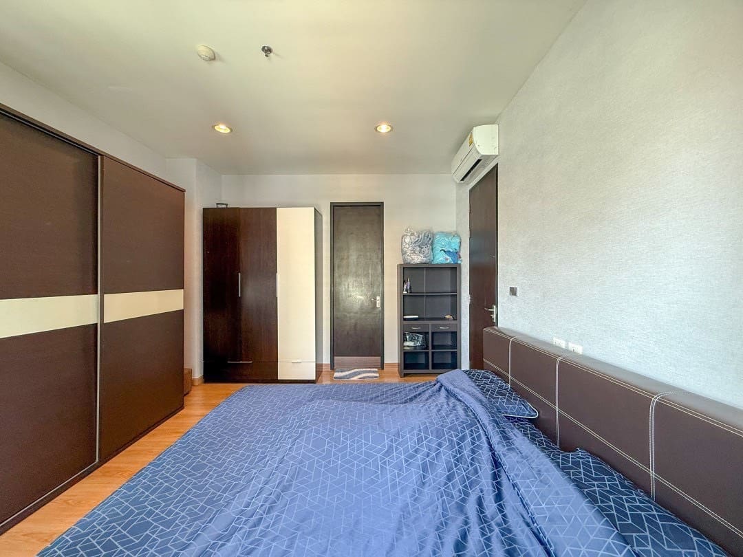 Baan Klang Krung Siam-Pathumwan