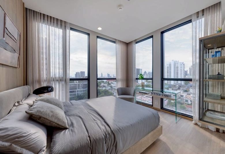 The Issara Sathorn