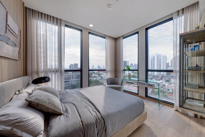 The Issara Sathorn