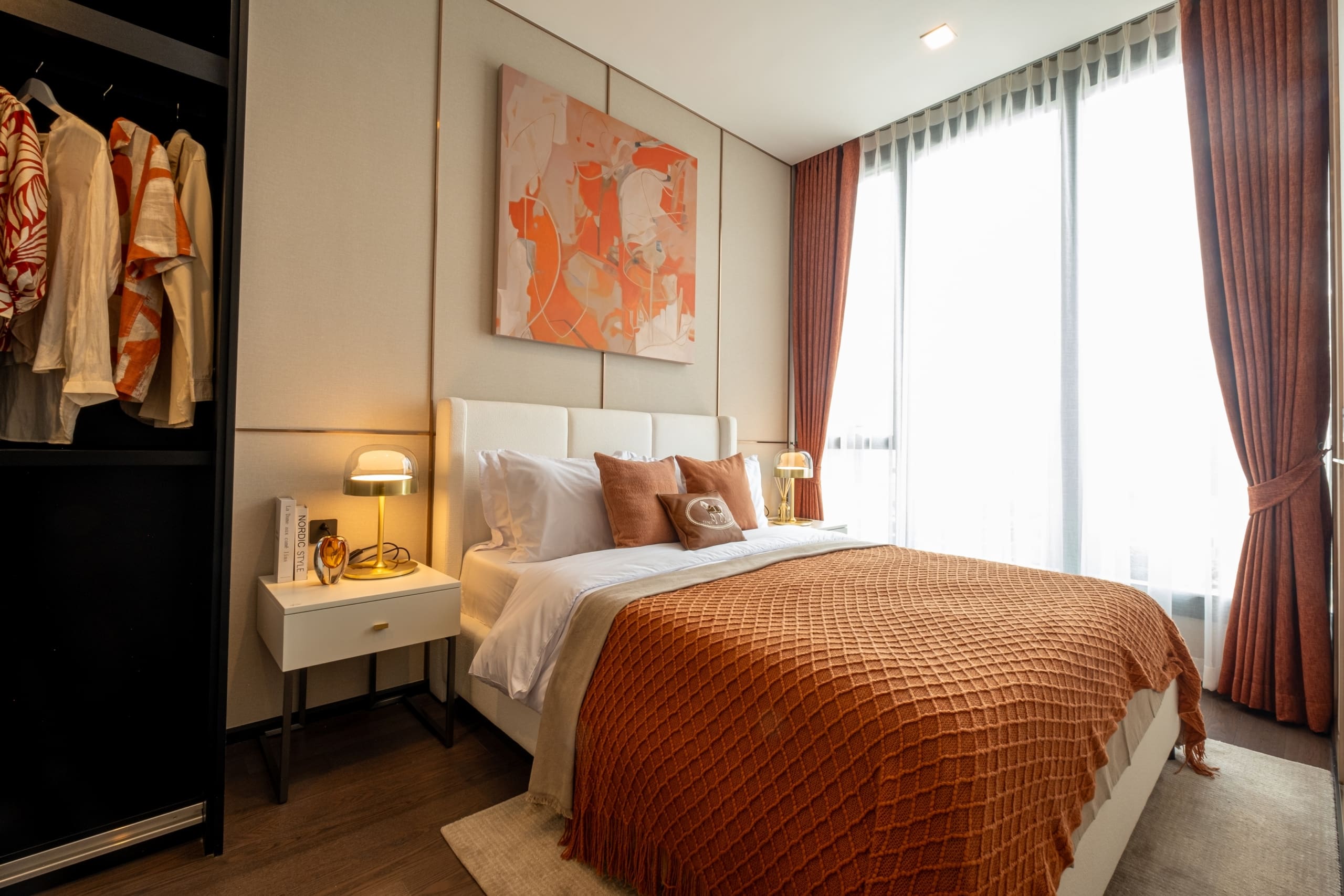 AESTIQ Thonglor
