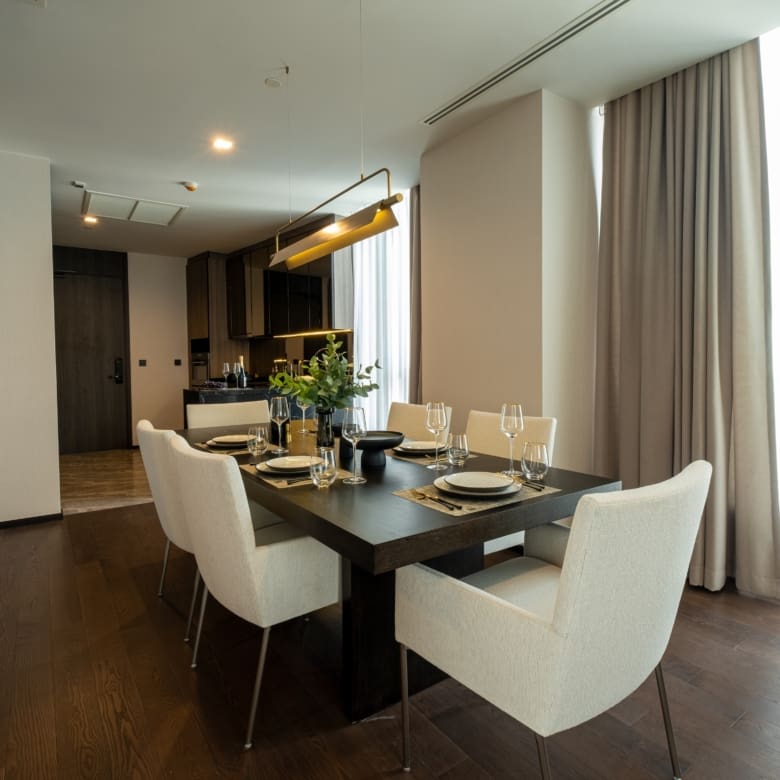 AESTIQ Thonglor