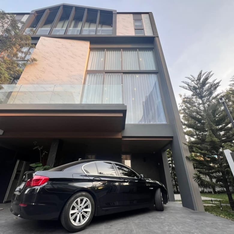 The Artery by G-Land Property Sukhumvit 54