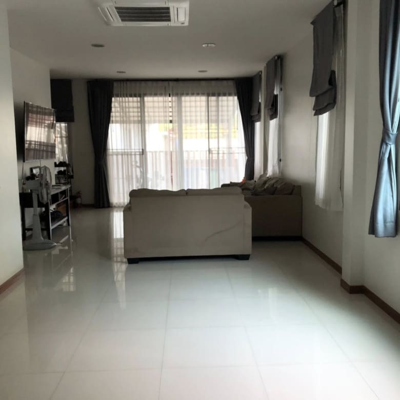 Townhouse Punnawithi 31