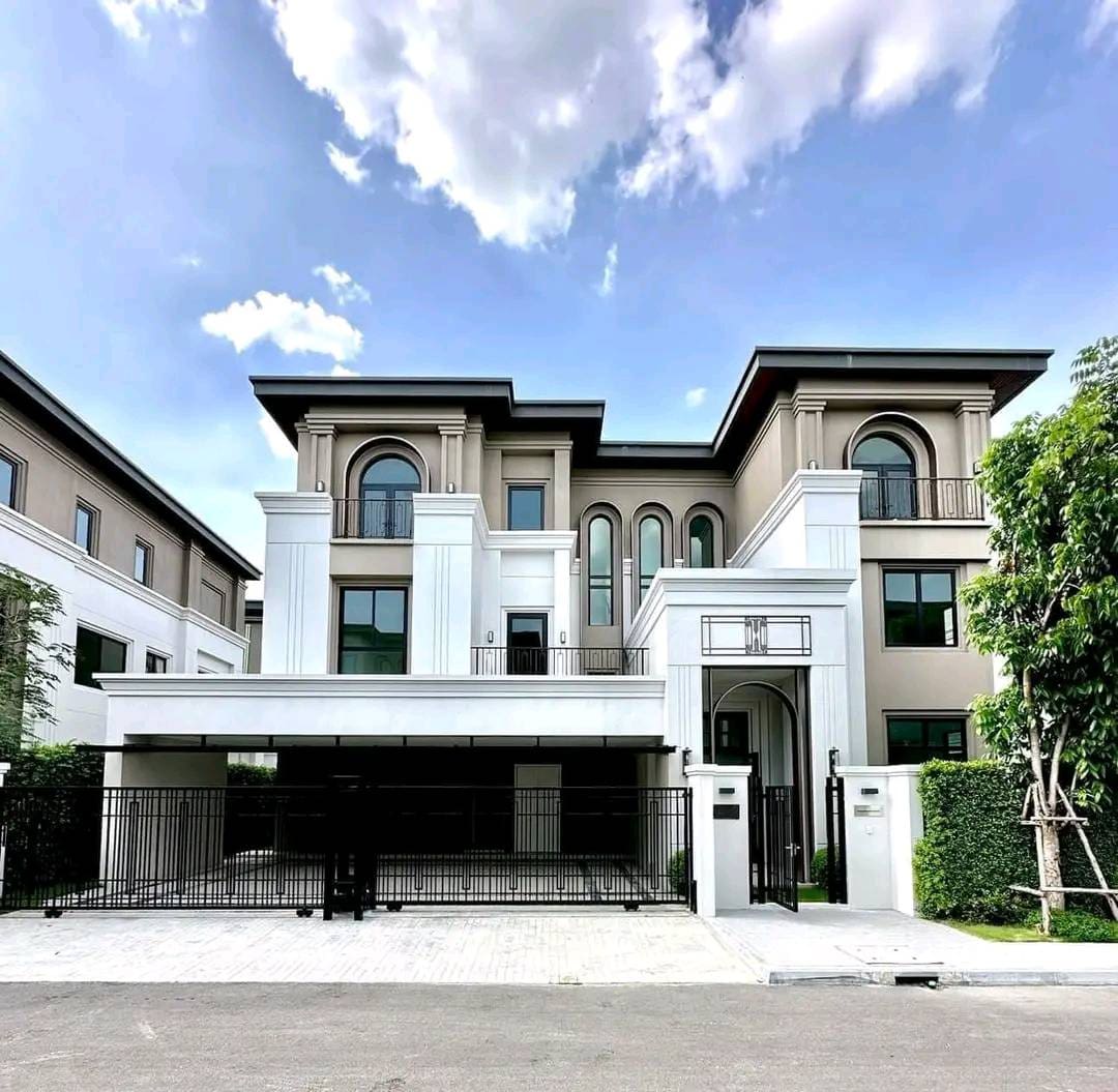 589231_0 CINQ ROYAL Krungthep Kreetha
