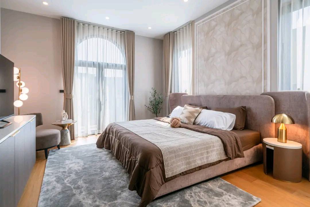 CINQ ROYAL Krungthep Kreetha
