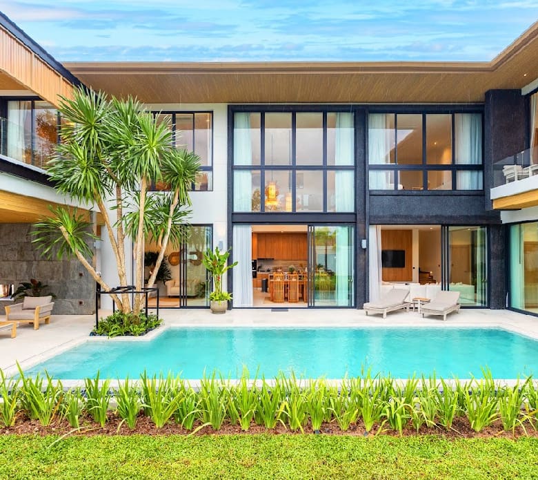 Mouana Grande Chalong Bay