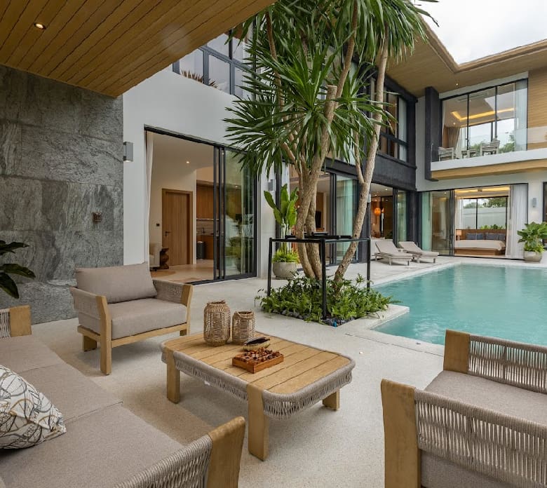Mouana Grande Chalong Bay