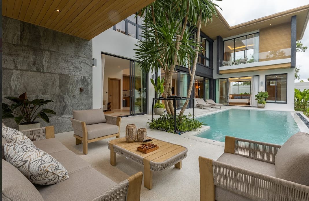 Mouana Grande Chalong Bay