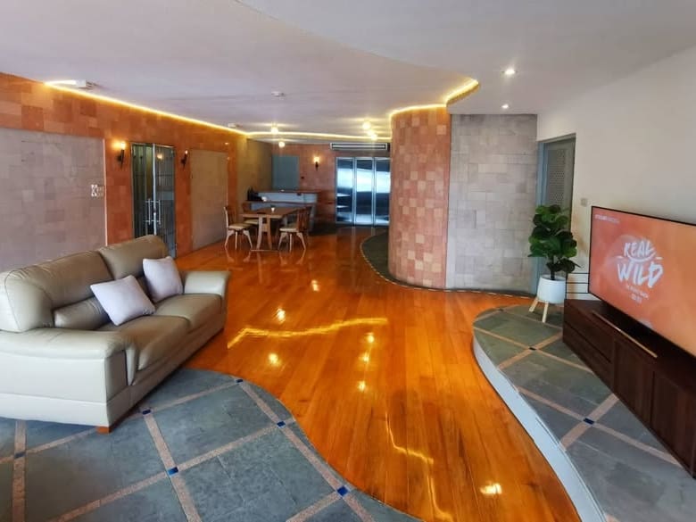 Sithakarn Condominium
