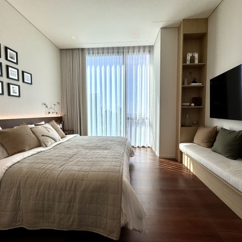 The Residences at Sindhorn Kempinski