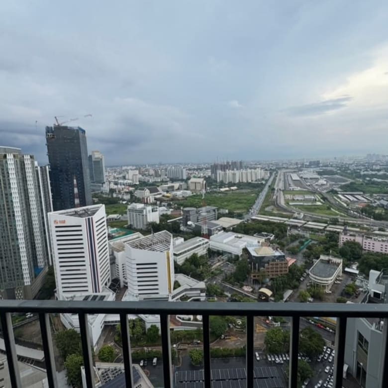 Belle Grand Rama 9