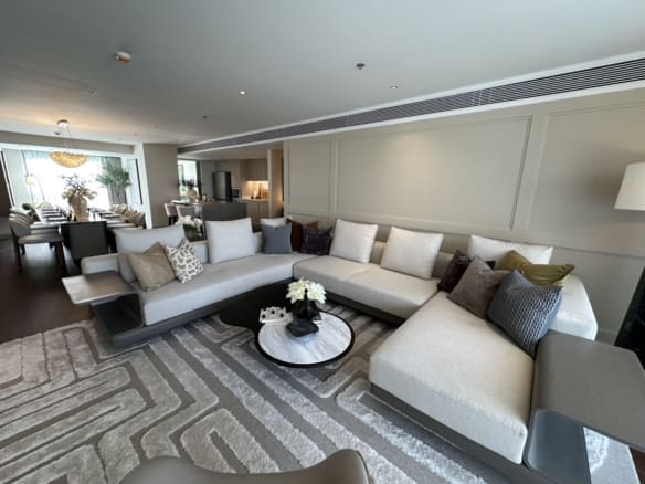 Canvas 39 The residence