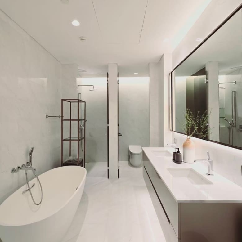 The Residences at Sindhorn Kempinski