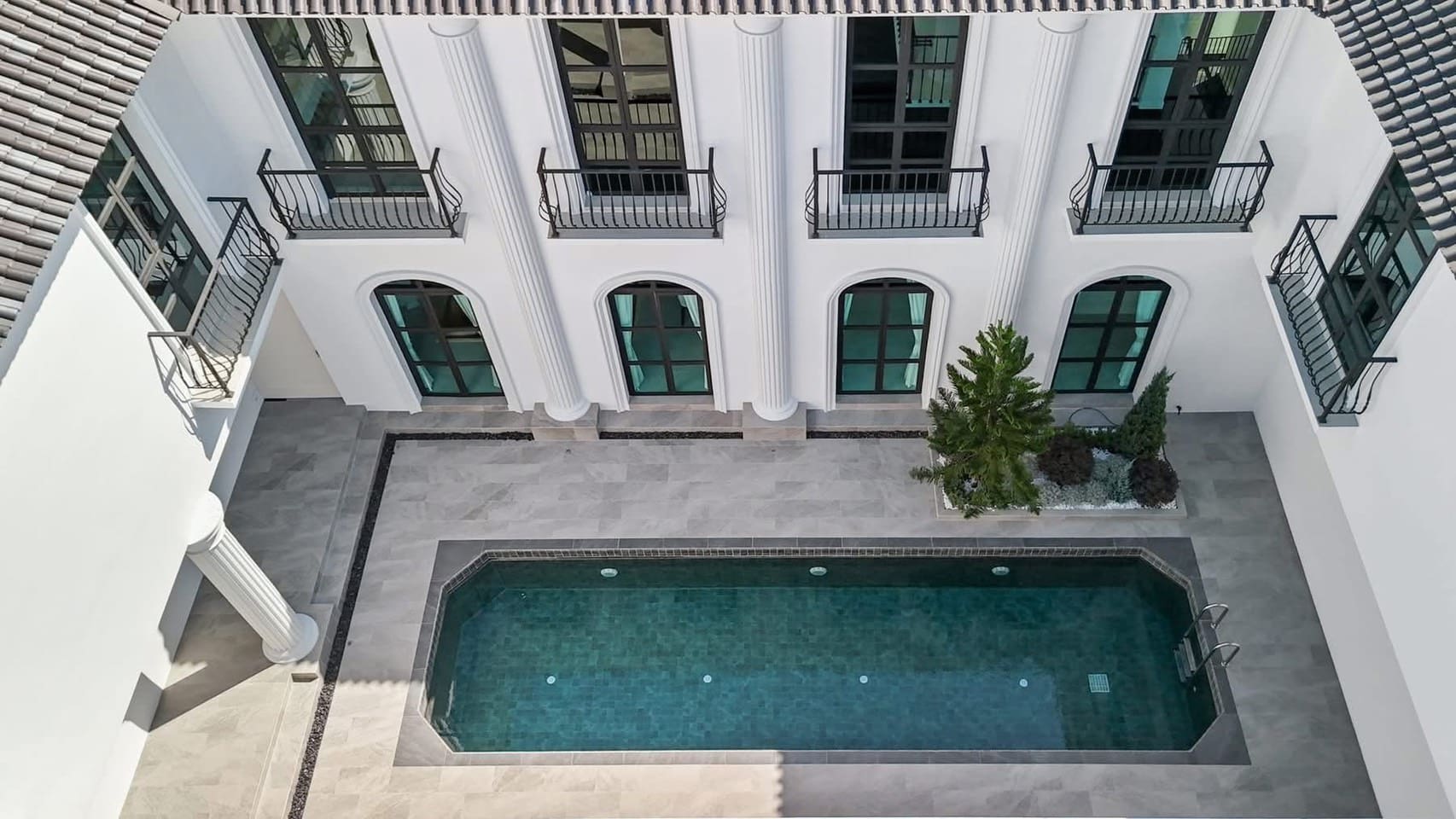 Luxury house in Ladprao for Sale