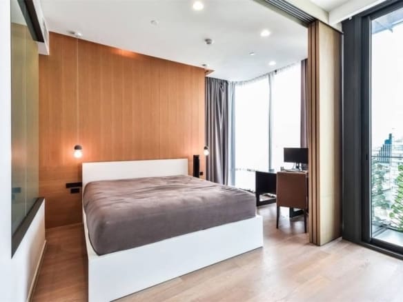 ASHTON Silom