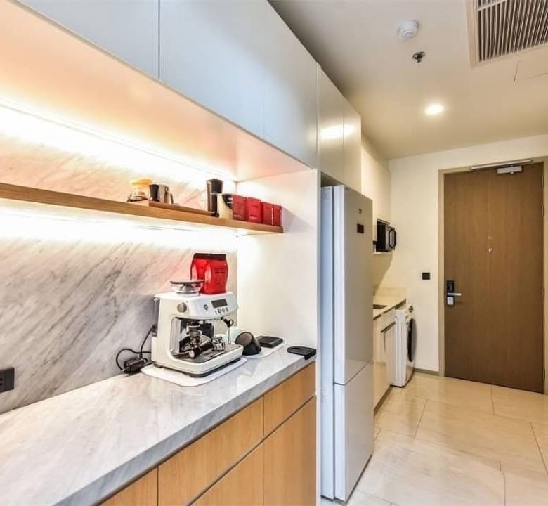 ASHTON Silom