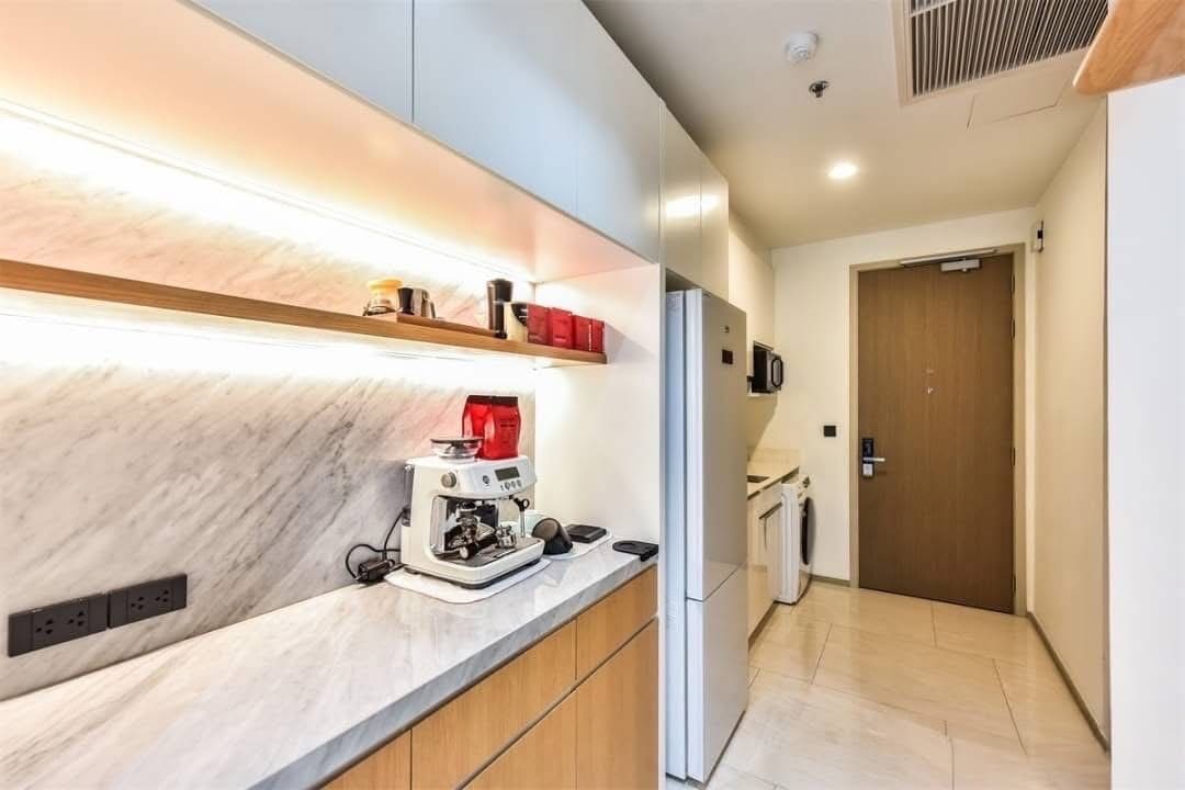 ASHTON Silom