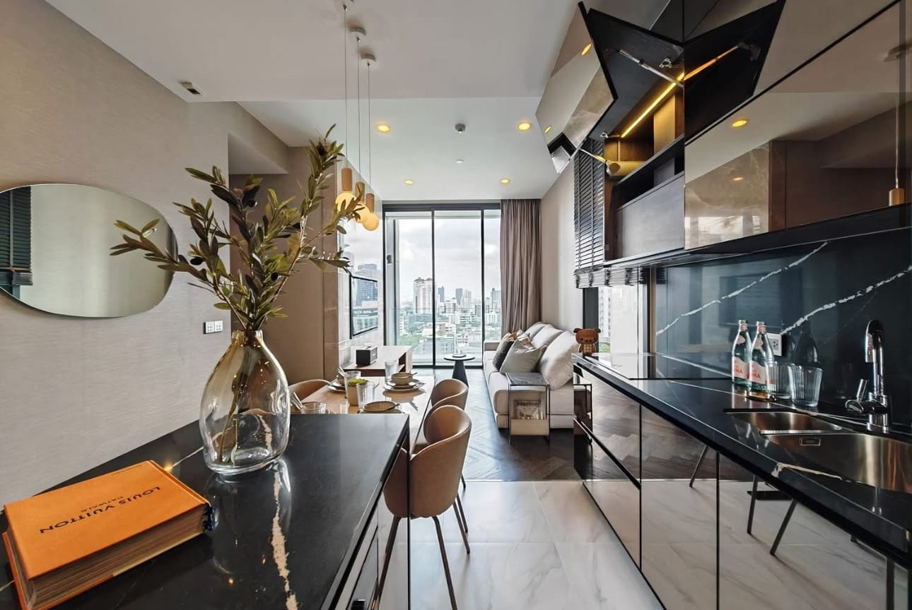 S__2056343_0 The Esse Sukhumvit 36