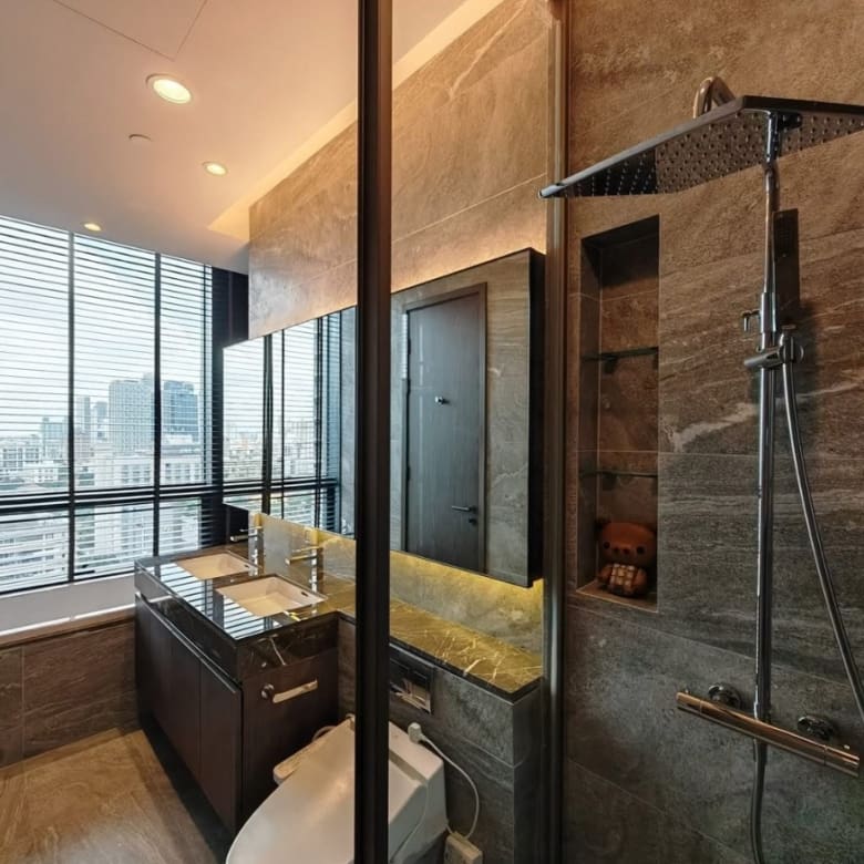 The Esse Sukhumvit 36