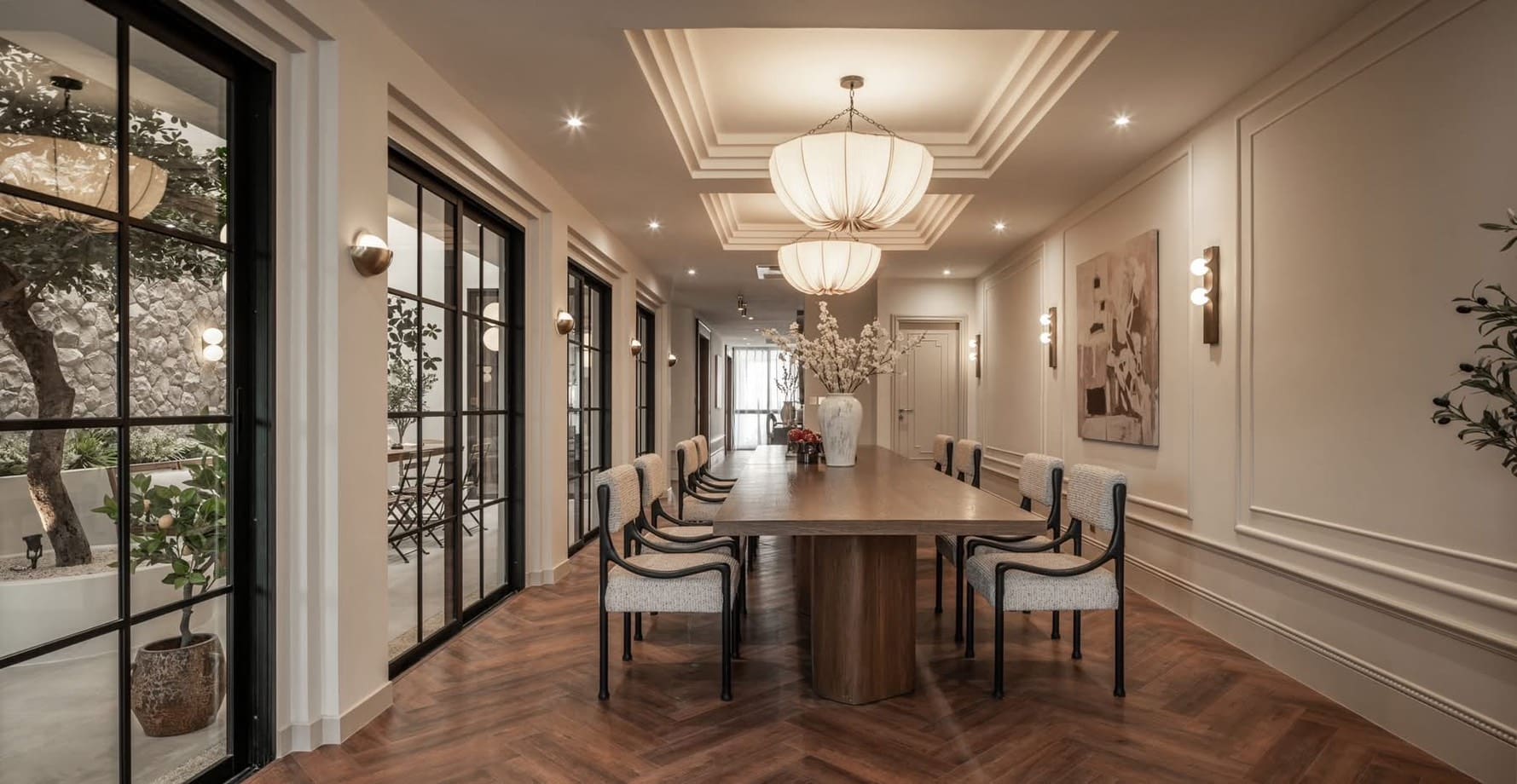 Luxury Home Office Sukhumvit 101