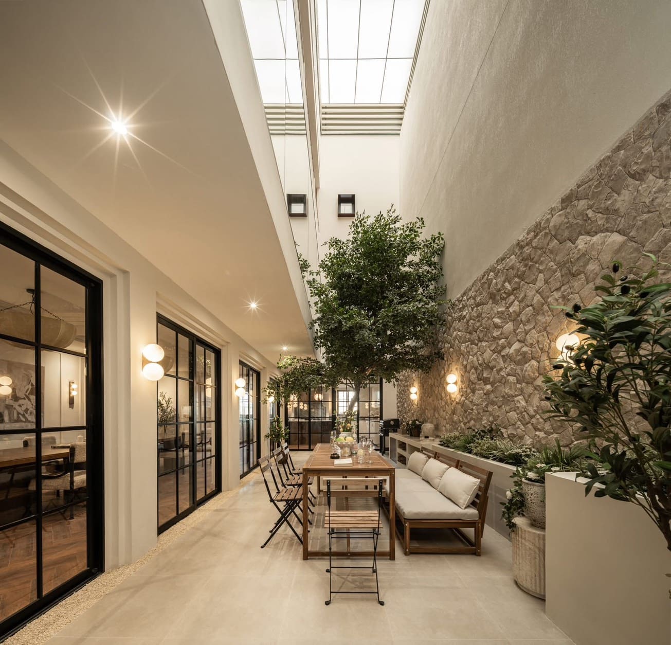 S__2089100_0 Luxury Home Office Sukhumvit 101
