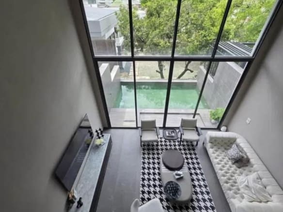 Luxury House in Thonglor 25 with Private pool