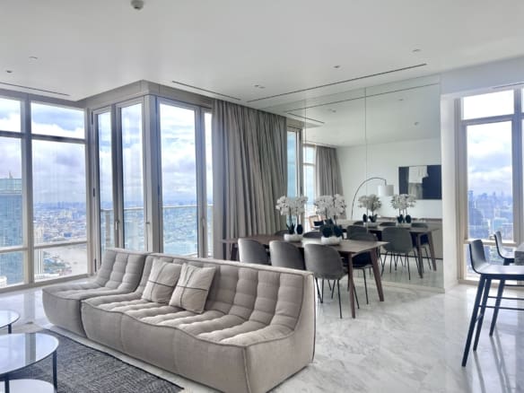Four Seasons Private Residences