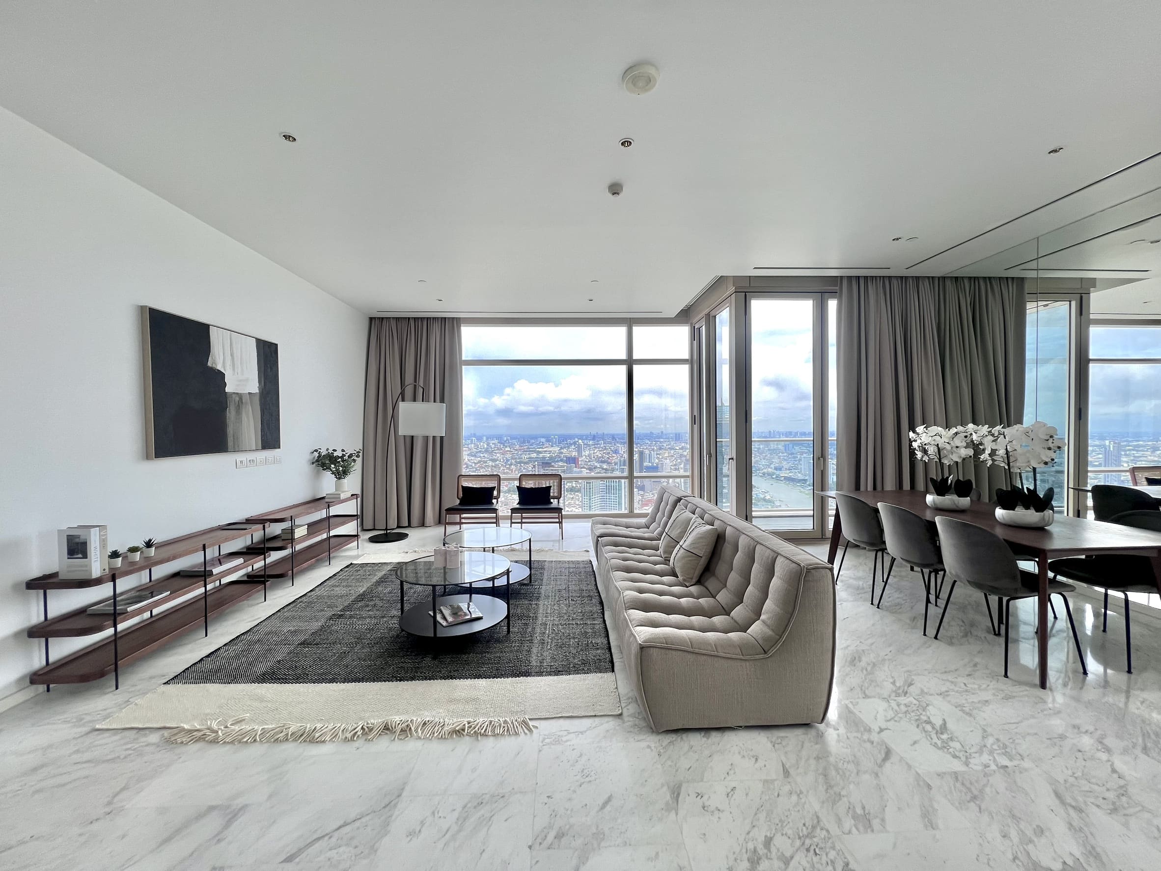 Four Seasons Private Residences