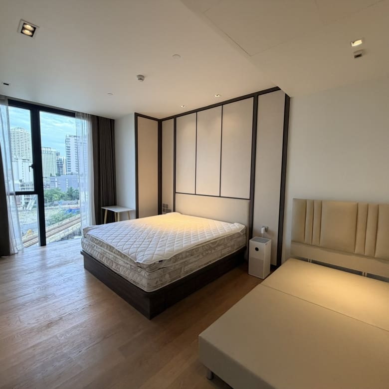 BEATNIQ Sukhumvit 32
