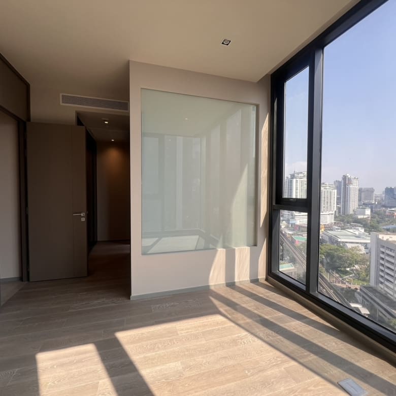 HYDE Heritage Thonglor