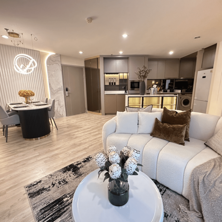 IDEO Mobi Sukhumvit Eastpoint