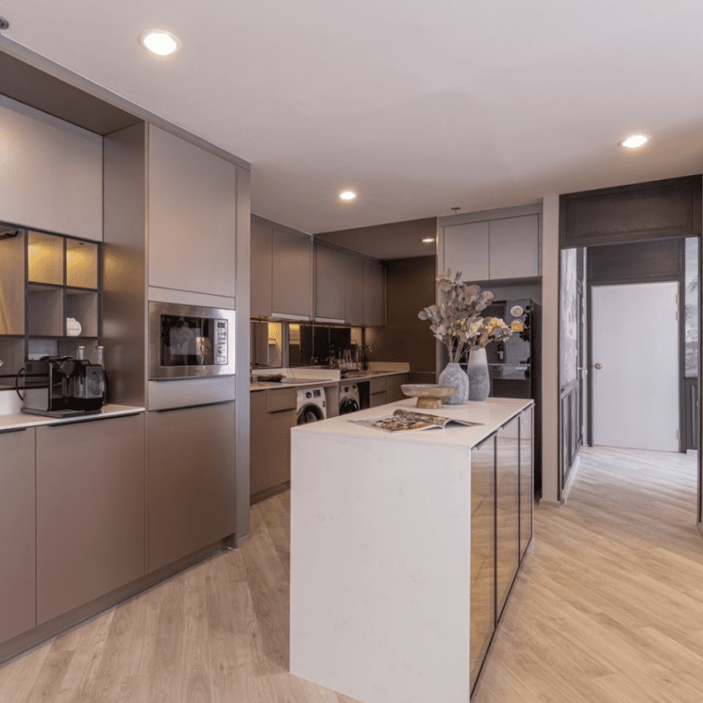 IDEO Mobi Sukhumvit Eastpoint
