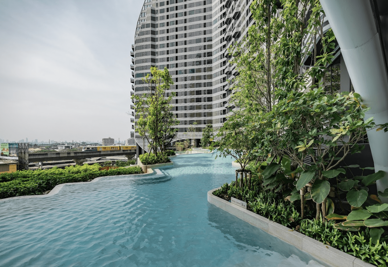 IDEO Mobi Sukhumvit Eastpoint