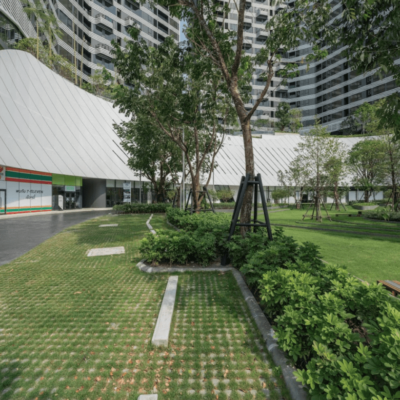 IDEO Mobi Sukhumvit Eastpoint